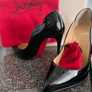 Christian Louboutin Black Pumps